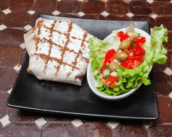 Pastilla au poulet Marocaine Pastilla au poulet marocaine Resto Marocain Paris